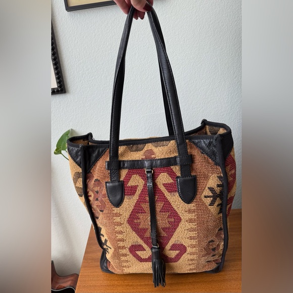 Isabella Fiore Aztec Tapestry Tote with Leather Trim & Handles Black Tan Red - Picture 1 of 13